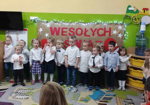 Dzieci z grupy pierwszej podczas występu