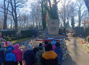 Przedszkolaki upamiętniają bohaterów