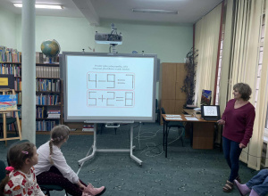 Żabki rozwiązują łamigłówki