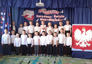 Dzieci z grupy III podczas występu