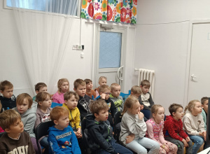 Biedronki z wizytą w bibliotece