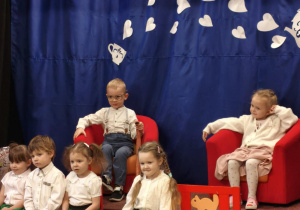 Dzieci podczas występów