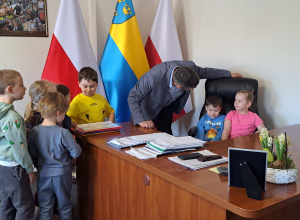 Wizyta przedszkolaków w Urzędzie Miasta Pabianice
